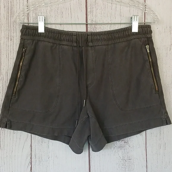 Athleta Gray Farrallon short size 6 - Picture 2 of 9